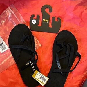 Teva Black flip flops